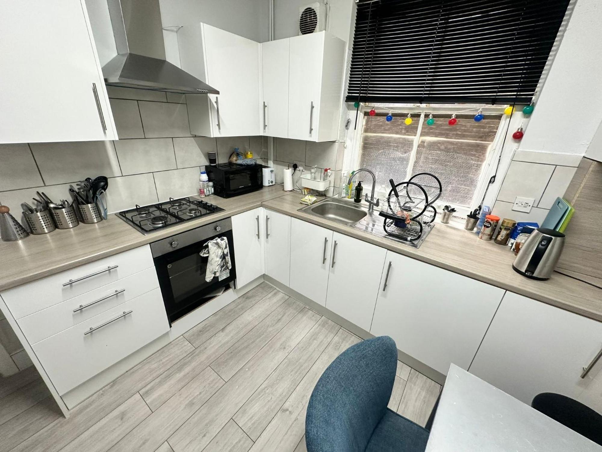 Whitechapel Station Rooms Londyn Zewnętrze zdjęcie